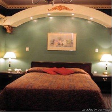 Hotel 7 Saisons Montreal Habitación foto