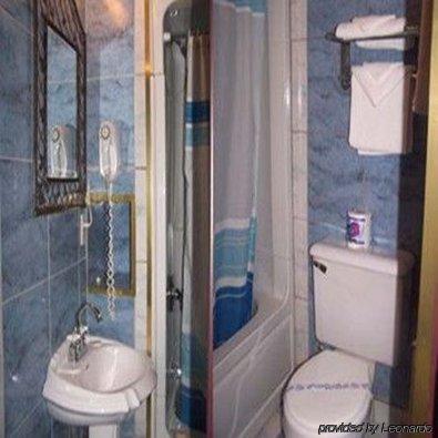 Hotel 7 Saisons Montreal Habitación foto